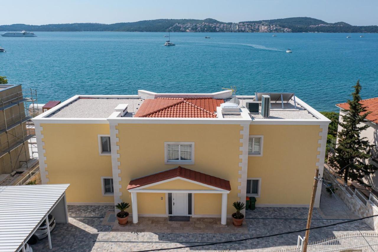 Villa Bella Vista Am Meer Trogir Eksteriør bilde